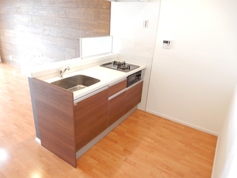 キッチン　対面キッチンで使い勝手が良いです。