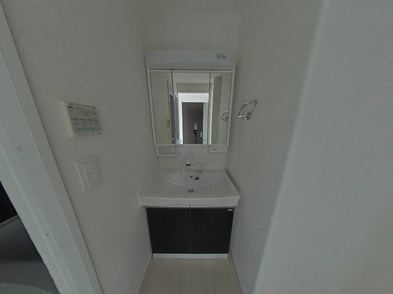 洗面設備　※別部屋の写真です