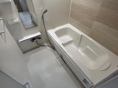 バス・シャワールーム　バス