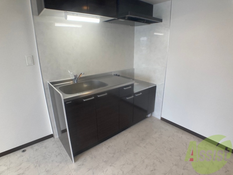 キッチン　キッチンはスペースも広々していて使いやすそうですよ！