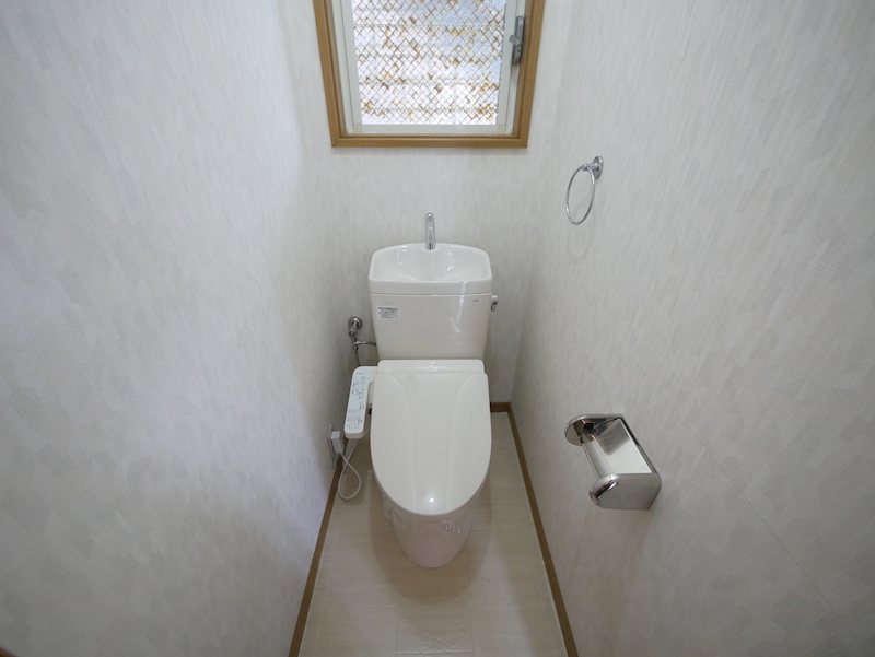 トイレ　ウォシュレット