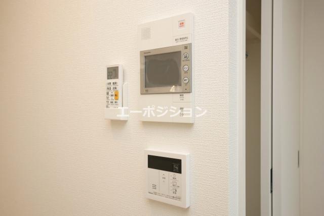 セキュリティ　セレニテ難波ミラク参番館