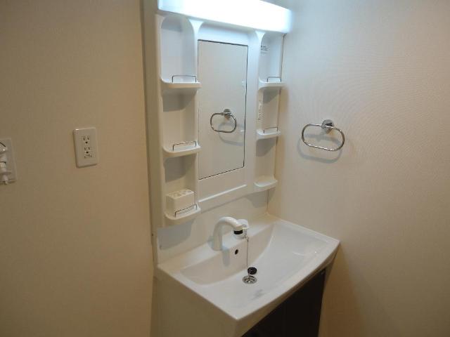 洗面設備　洗髪洗面化粧台