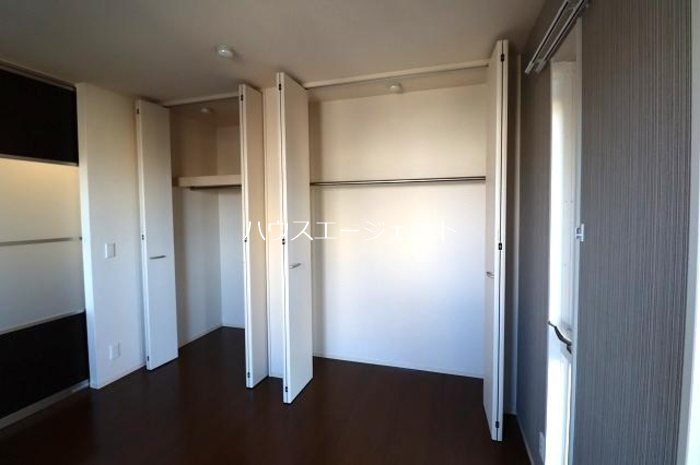 収納　洋室のクローゼットです。