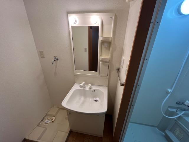 洗面設備　洗髪洗面化粧台