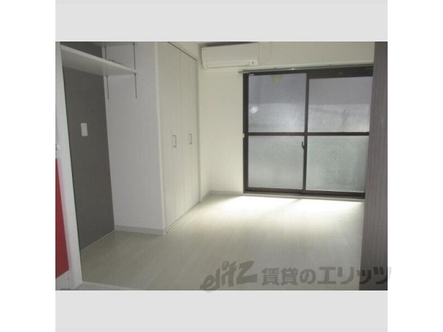 居室・リビング　洋室