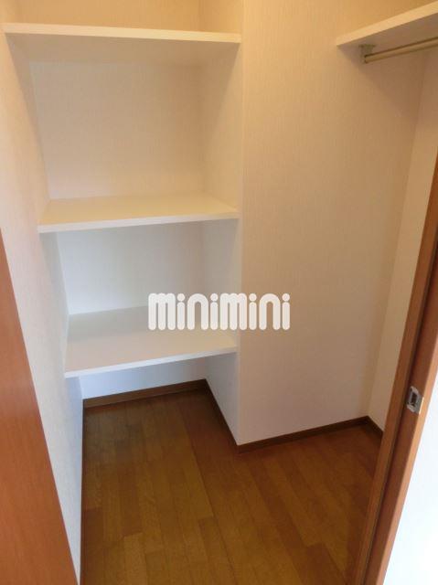 収納　☆ウォークインクローゼットです☆