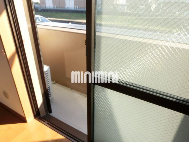 バルコニー　☆日当り良好・シャッター付きです☆