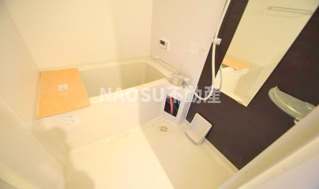 バス・シャワールーム　日々の疲れを癒すお風呂付です