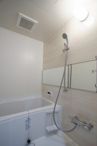 バス・シャワールーム　※別号室の参考写真です。