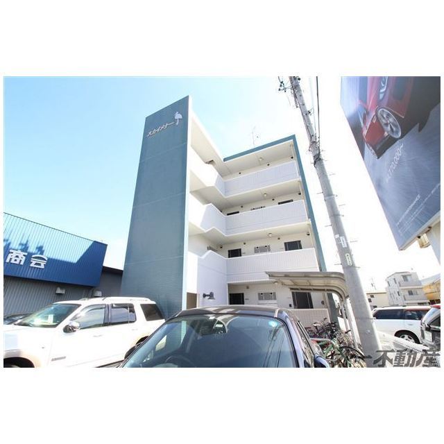 エントランス　建物外観