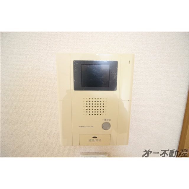 セキュリティ　モニター付きインターホン