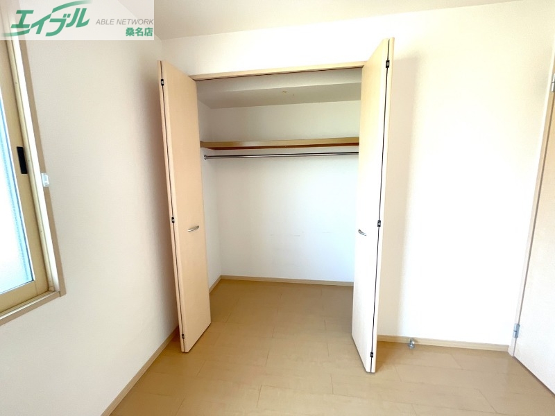 収納　同物件別室反転