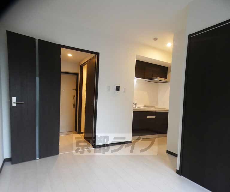 居室・リビング　きれいなお部屋です