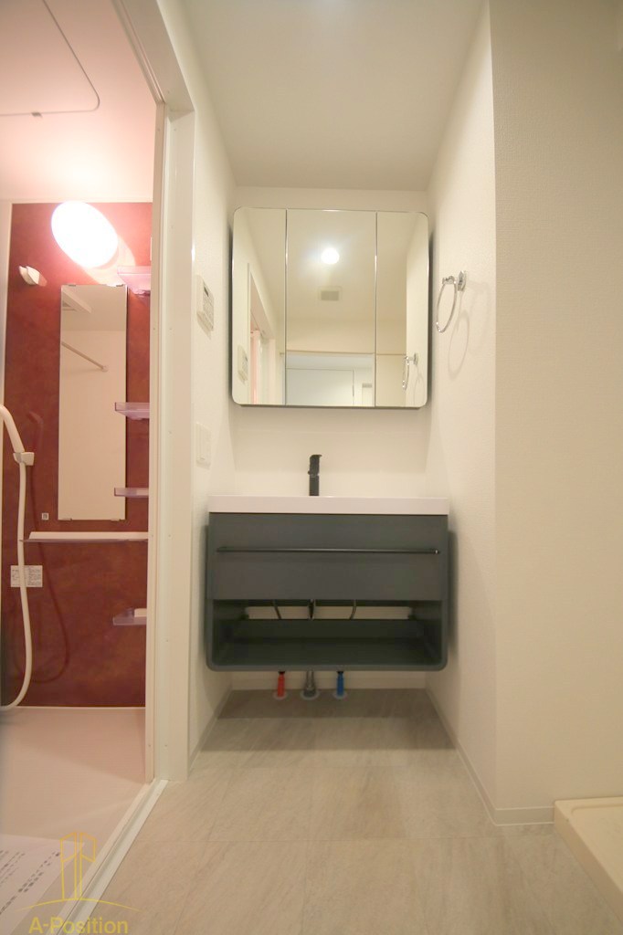 洗面設備　セレニテ難波ミラク壱番館