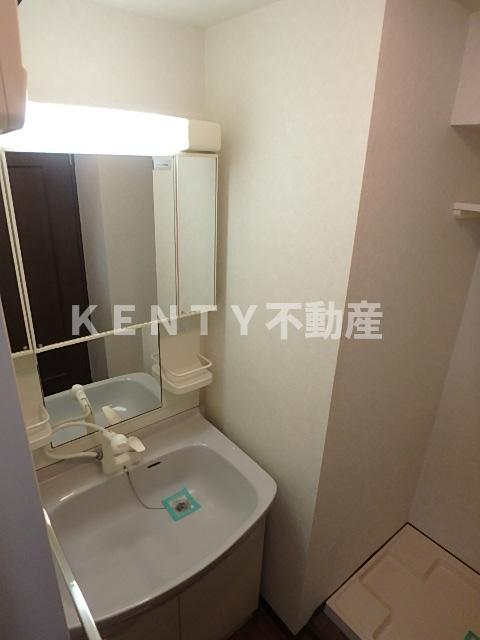 洗面設備　忙しい朝には欠かせない洗面所です