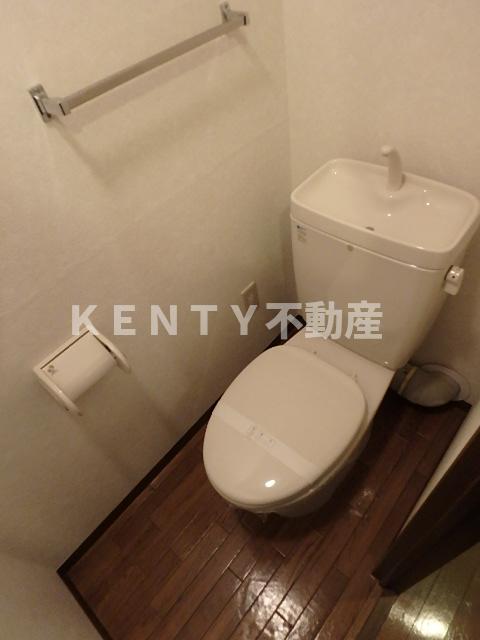 トイレ　清潔感のあるトイレです