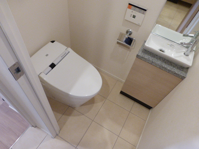 トイレ　トイレ