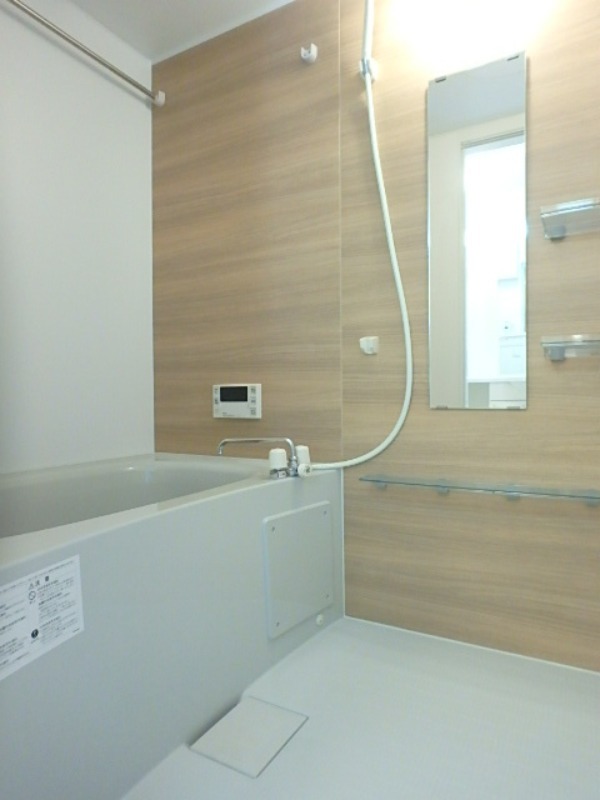 バス・シャワールーム　図面と現状に相違がある場合には現状を優先