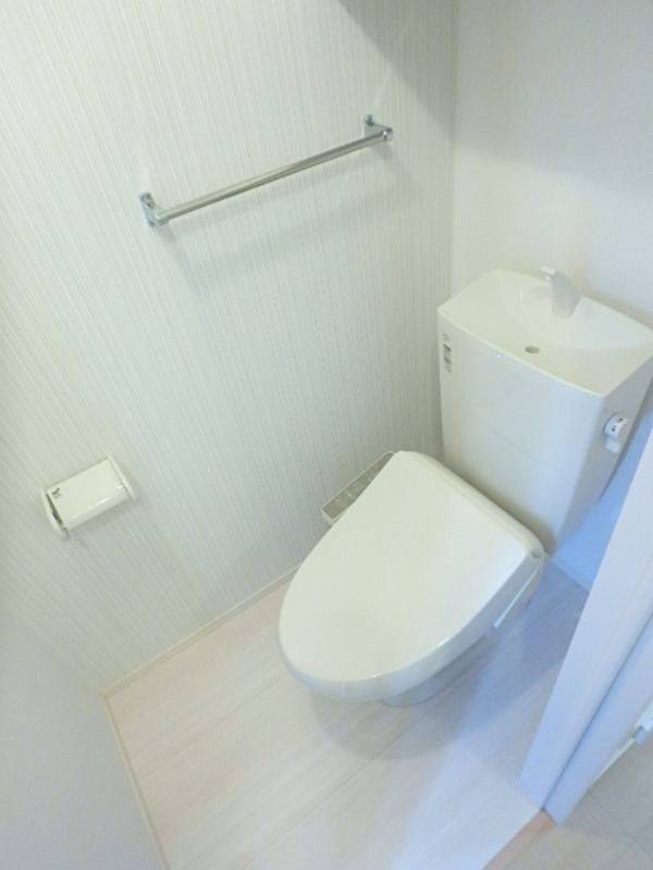 トイレ　図面と現状に相違がある場合には現状を優先