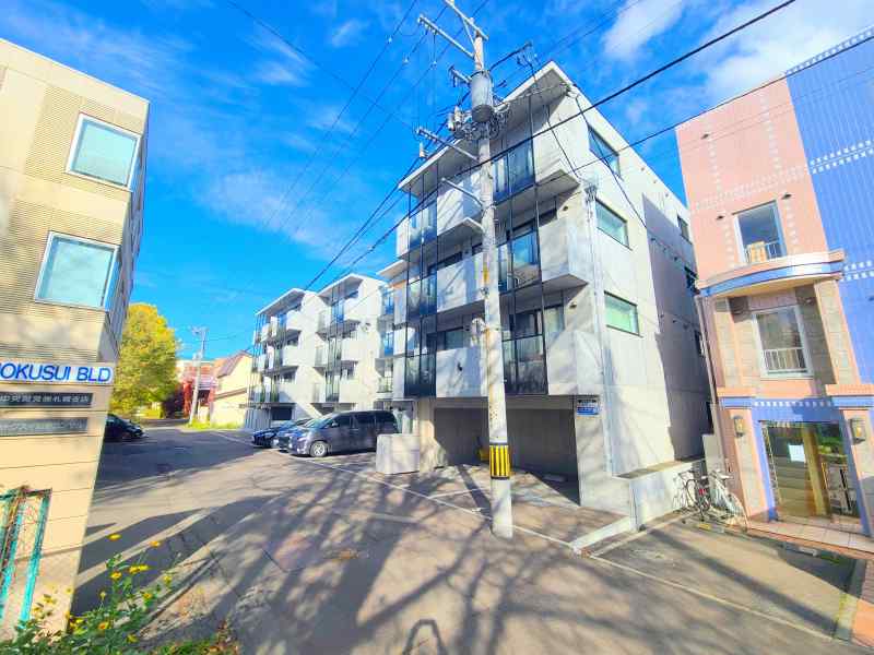 建物外観　ガス料金上限制で冬も安心です