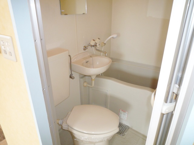 バス・シャワールーム