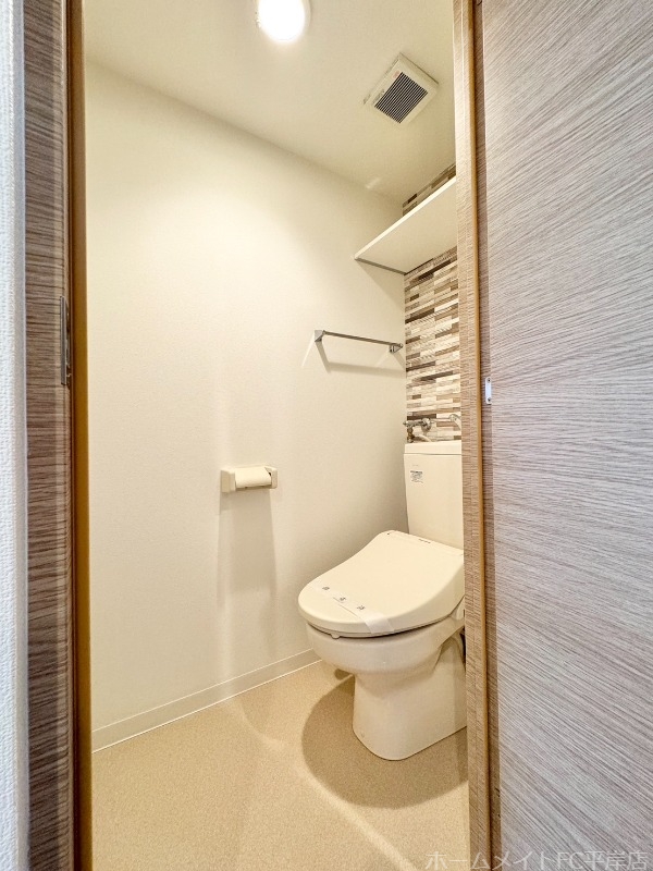 トイレ　ウォシュレット付きで快適♪