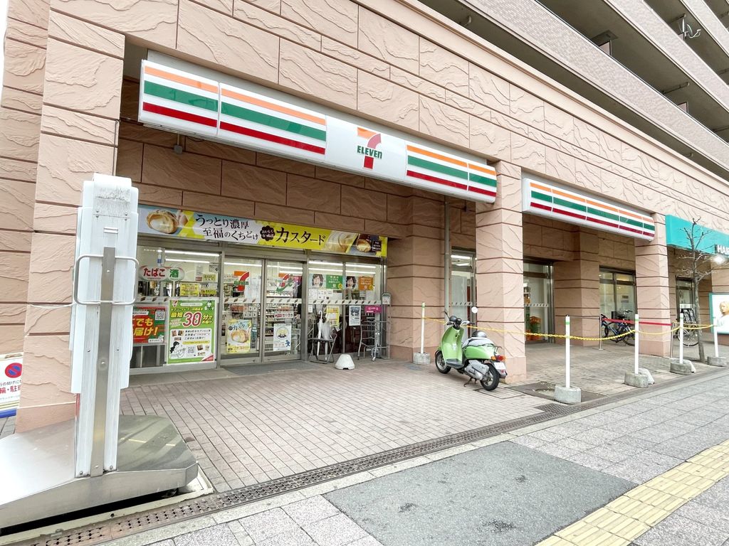 コンビニ　セブンイレブン志木駅南口店（コンビニ）まで310m