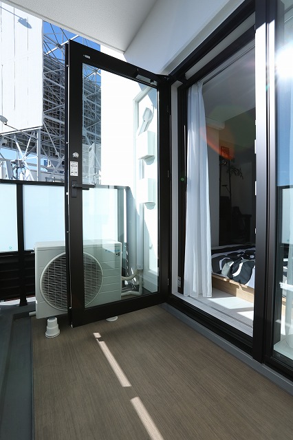 バルコニー　バルコニー