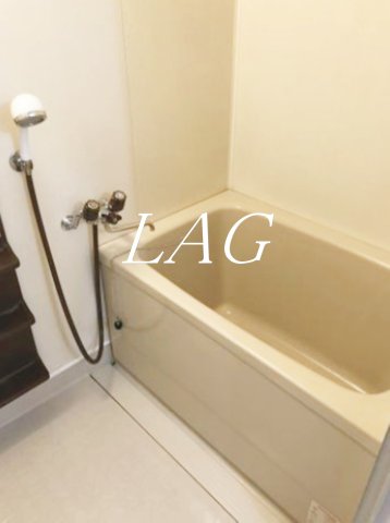 バス・シャワールーム　お風呂です。