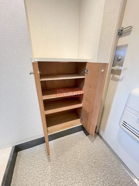 玄関　収納