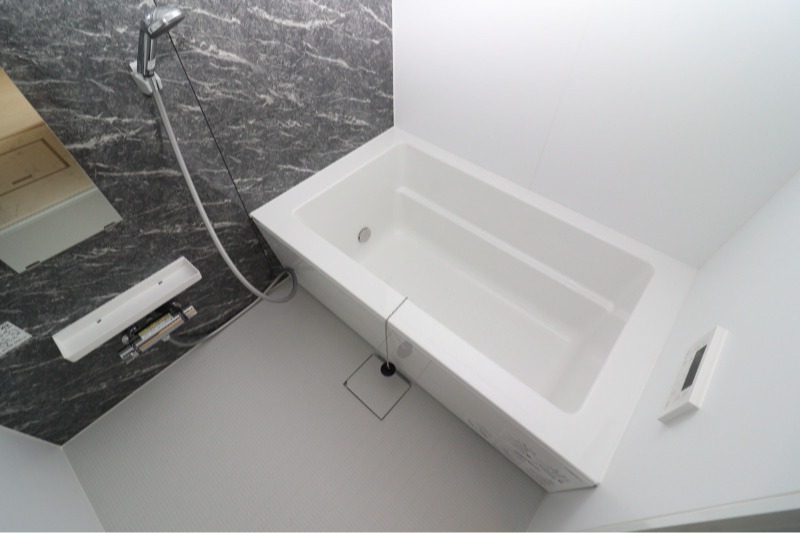 バス・シャワールーム　図面と現状に相違がある場合には現状を優先