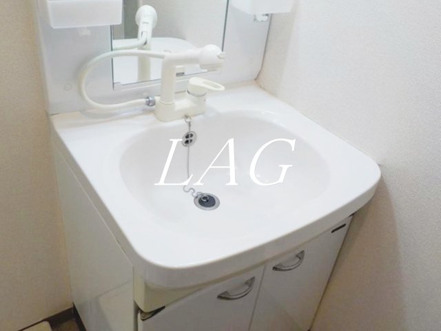 洗面設備　洗面台です。