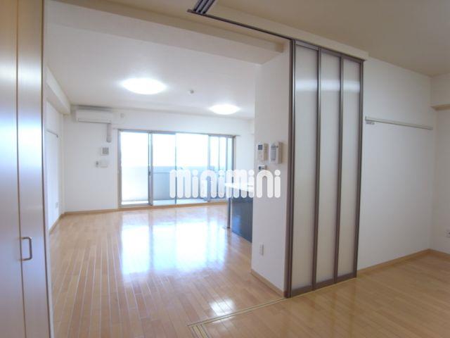 その他部屋・スペース　明るい日が差し込むと元気が沸いてきませんか。