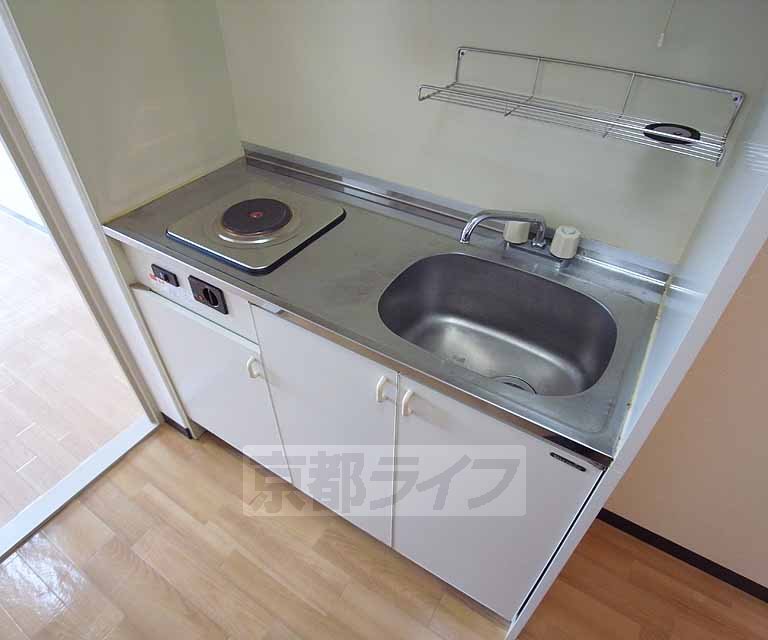 キッチン　電化コンロです。