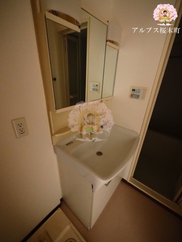 洗面設備　同一仕様