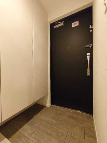 玄関　他部屋参照