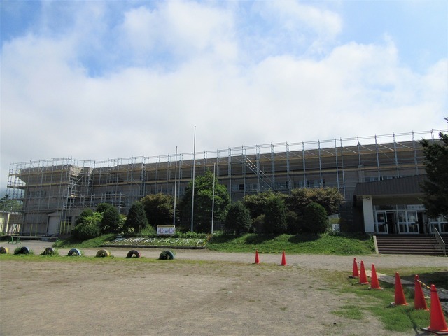 小学校　伊達市立東小学校（小学校）まで971m