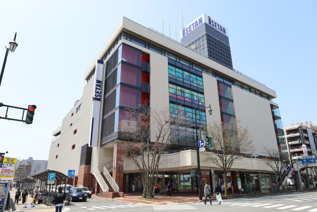 ショッピングセンター　新潟伊勢丹（ショッピングセンター）まで1841m
