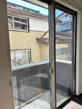 バルコニー　※同物件101号室