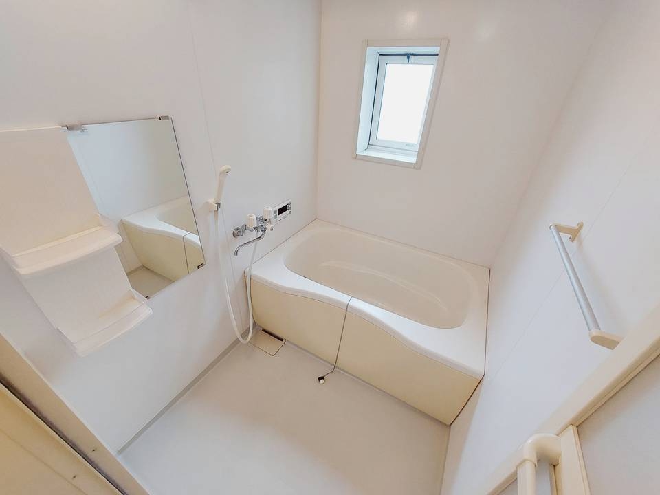 バス・シャワールーム　浴室