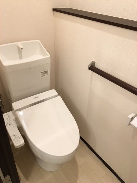 トイレ　同施工タイプ写真の為、実際と異なる場合がございます。