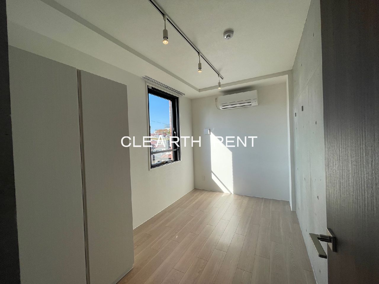 収納　同タイプ別住戸写真となります。現況と異なる場合がございます。