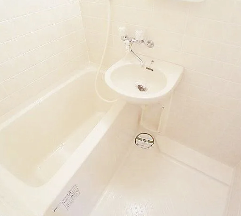 バス・シャワールーム　別部屋の写真を使用しております。