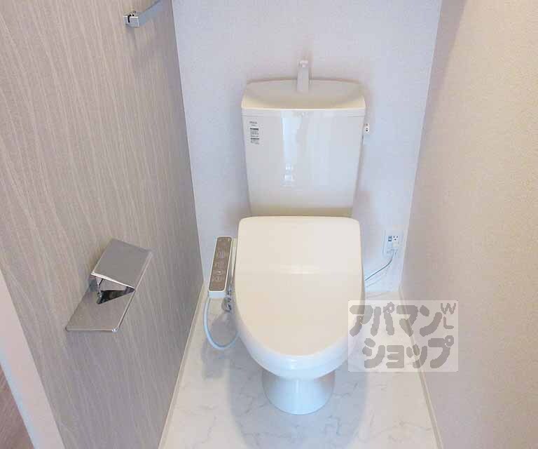 トイレ　ウォシュレット付きのトイレです！
