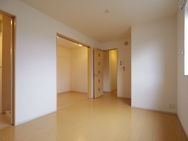 居室・リビング　※別号室写真