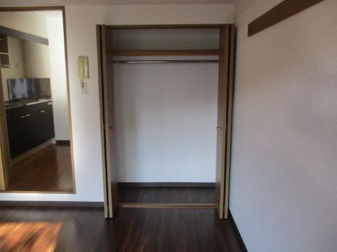 収納　クローゼット