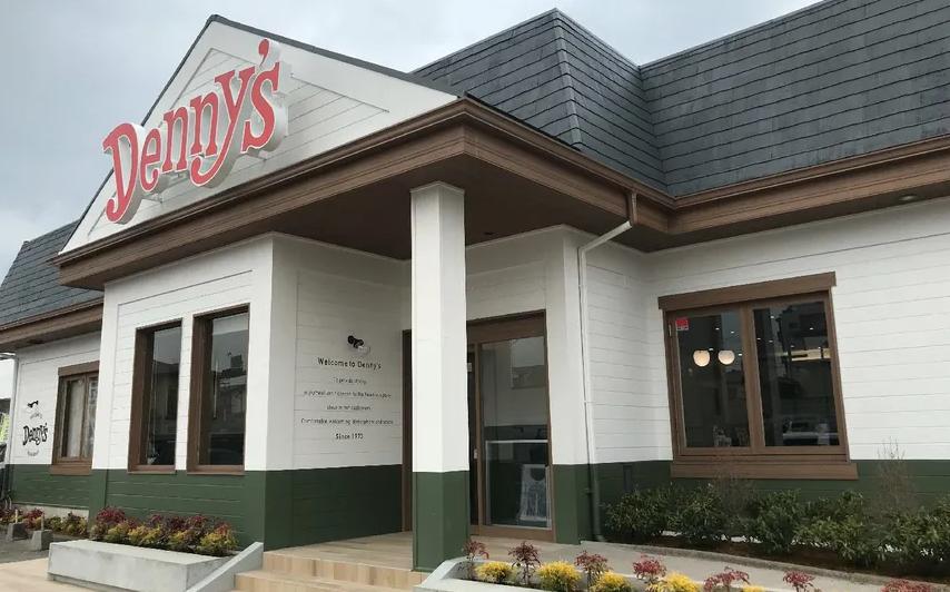 飲食店　デニーズ東浅草店（飲食店）まで695m