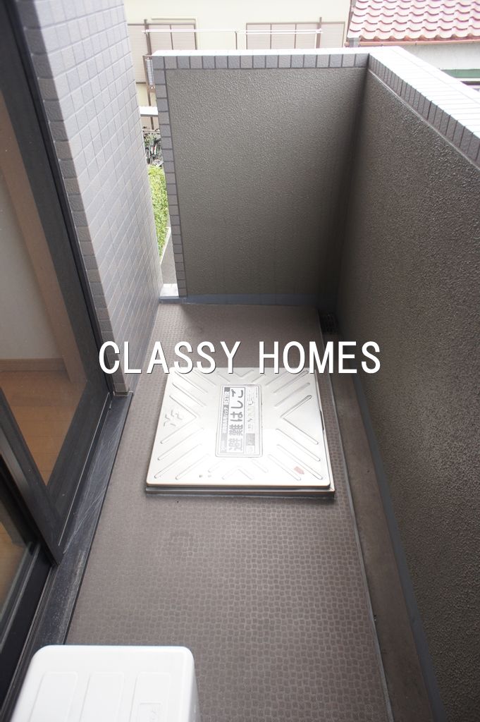 バルコニー　2008年竣工 ルーブル大森山王：バルコニー