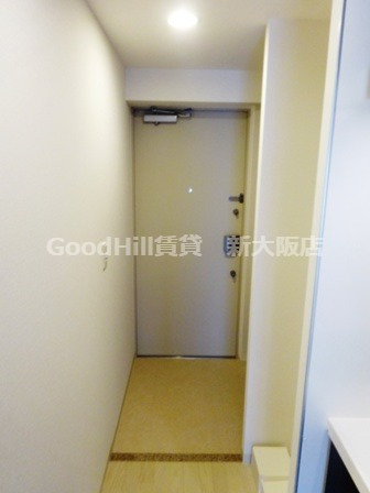 玄関　エステムコート新大阪Xザ・ゲート